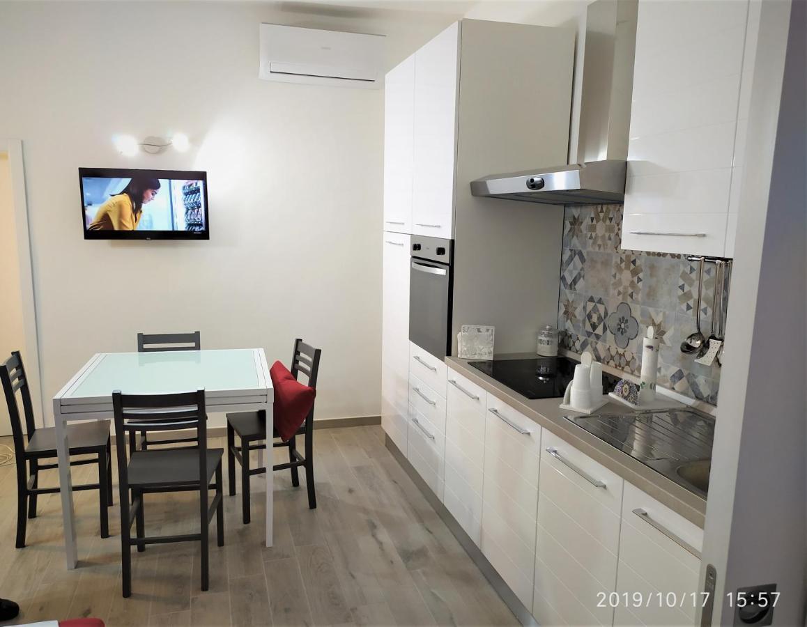 Casa Vacanze Dany Таранто Экстерьер фото